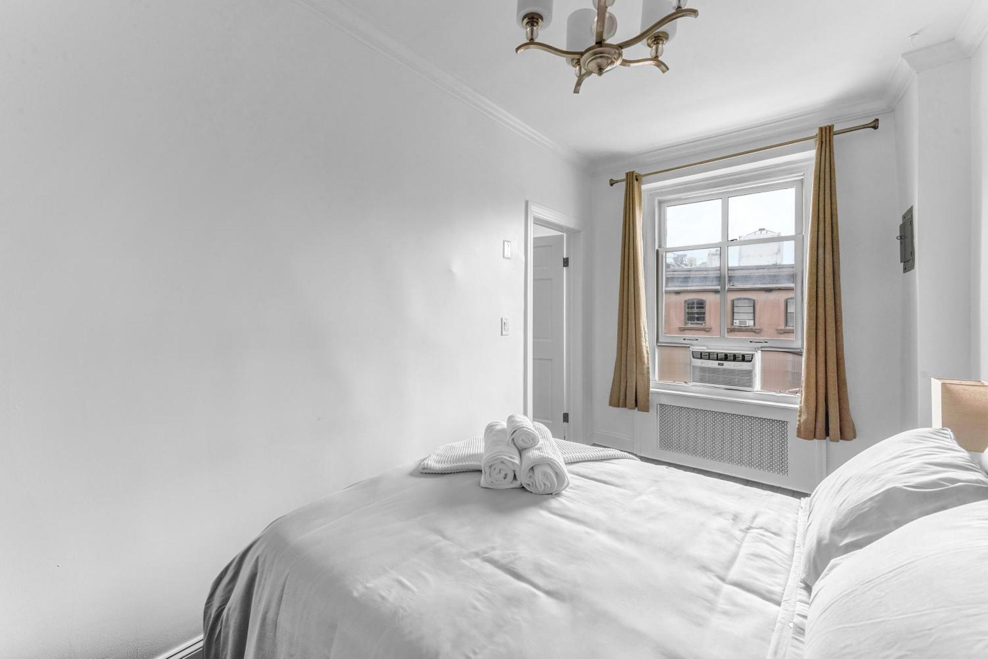 Stylish 2Bd In Brooklyn Heights Apartment นิวยอร์ก ภายนอก รูปภาพ